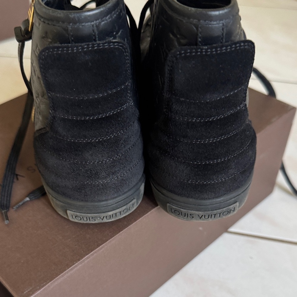 Louis Vuitton Black Monogram High-Top Sneakers with Gold Zipper - Picture 4 of 8